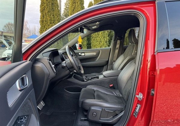 Volvo XC 40 cena 149900 przebieg: 68000, rok produkcji 2021 z Górowo Iławeckie małe 352